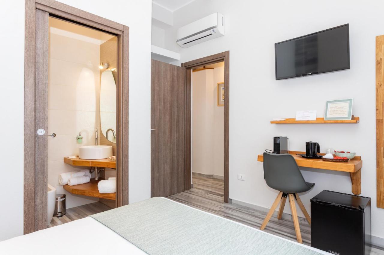 Vittoria Rooms Quartu Sant'Elena Exterior photo